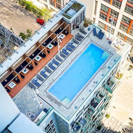 Chol Furnished Suites Heart Of Downtown Toronto, 2 Beds, Free Parking, Cn Tower View Buitenkant foto