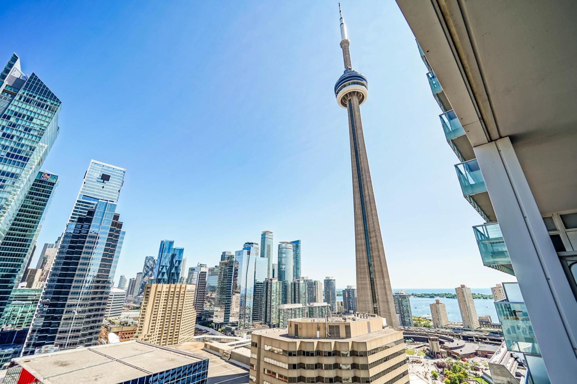 Chol Furnished Suites Heart Of Downtown Toronto, 2 Beds, Free Parking, Cn Tower View Buitenkant foto