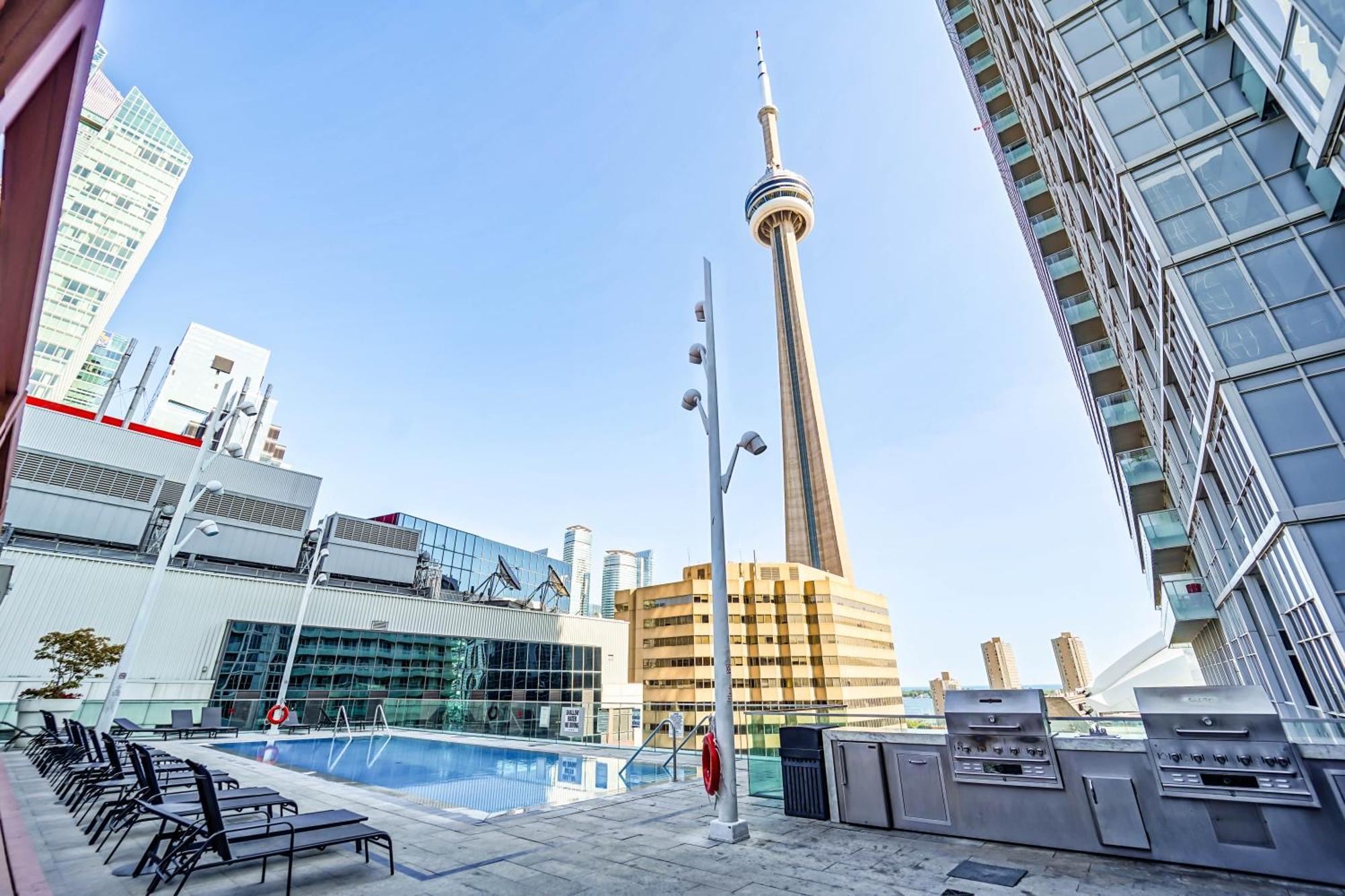 Chol Furnished Suites Heart Of Downtown Toronto, 2 Beds, Free Parking, Cn Tower View Buitenkant foto